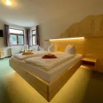 Zum Talwaechter Im Sandsteinidyll 3* Rathen