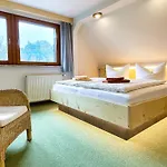 Zum Talwaechter Im Sandsteinidyll