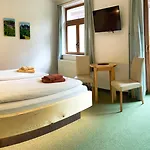 Zum Talwaechter Im Sandsteinidyll Maison d'hôtes