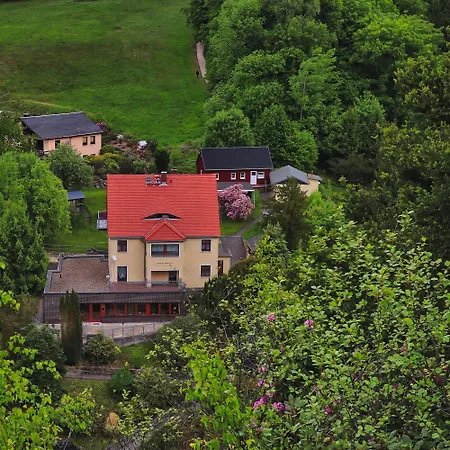 Zum Talwaechter Im Sandsteinidyll Guest house