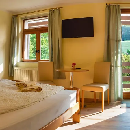 Zum Talwaechter Im Sandsteinidyll Rathen